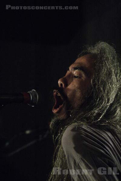 ACID MOTHERS TEMPLE - 2005-07-02 - SAINT OUEN - Mains d'Oeuvres - 